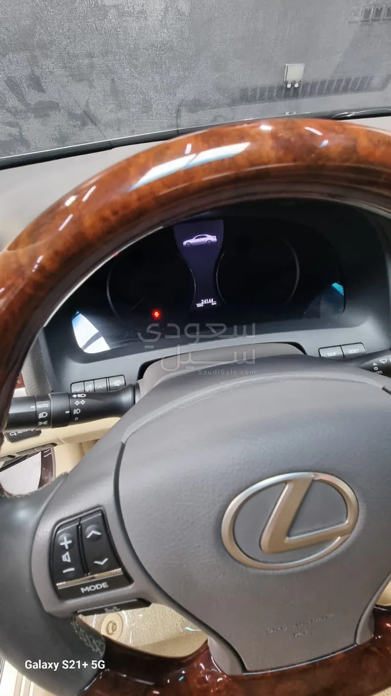2015 Lexus LS 460