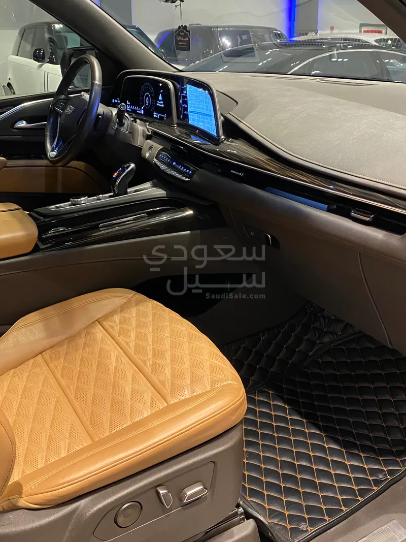 2022 كاديلاك اسكاليد سبورت
