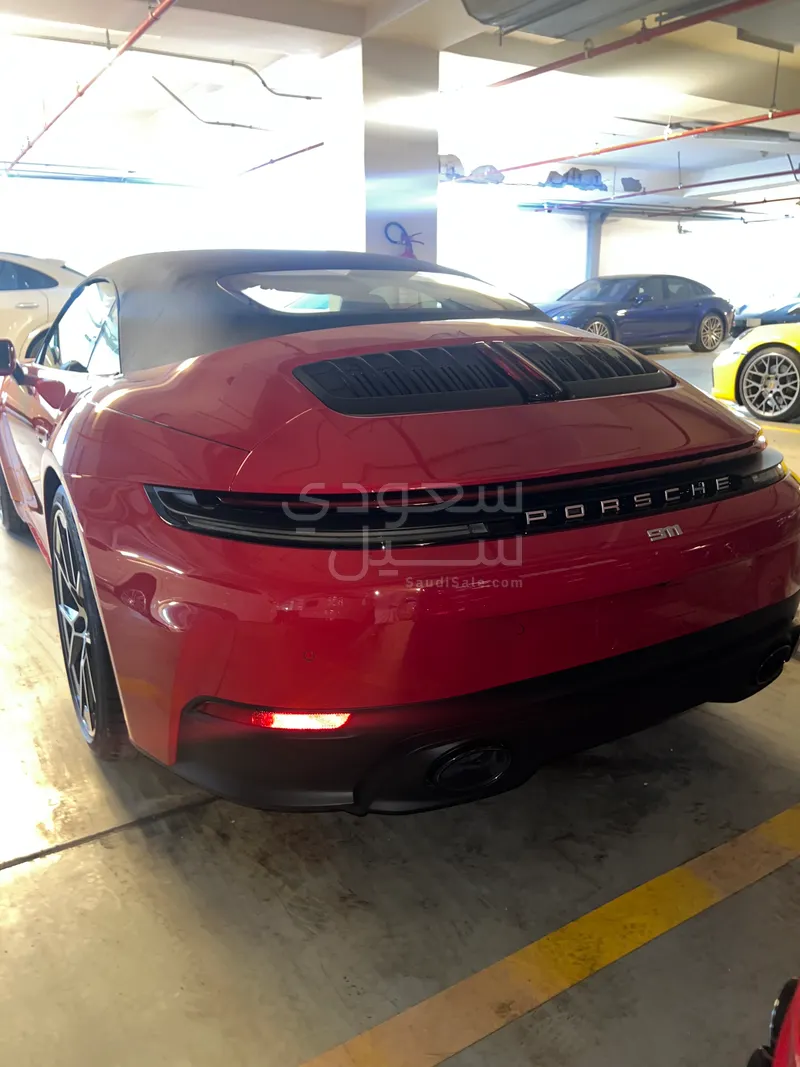 2026 بورش 911 كاريرا
