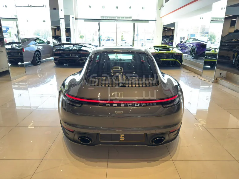 2021 Porsche 911 Carrera