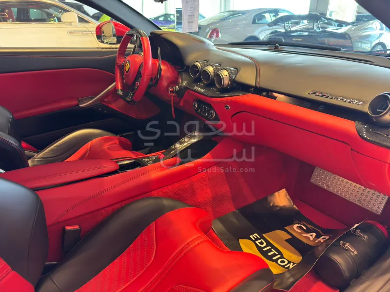 2015 Ferrari F12