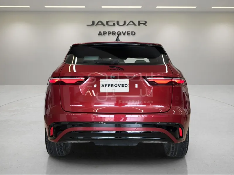 2024 Jaguar F-Pace R-DYNAMIC