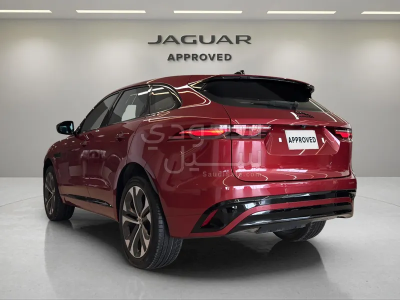 2024 Jaguar F-Pace R-DYNAMIC