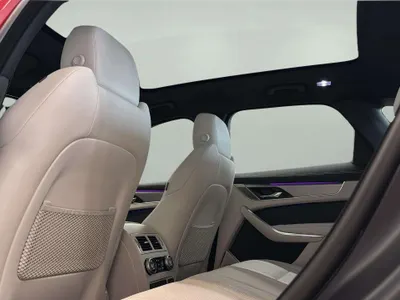 2024 Jaguar F-Pace R-DYNAMIC