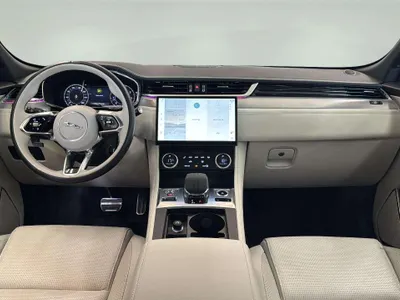 2024 Jaguar F-Pace R-DYNAMIC