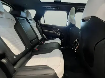 2024 Land Rover Range Rover Sport SV