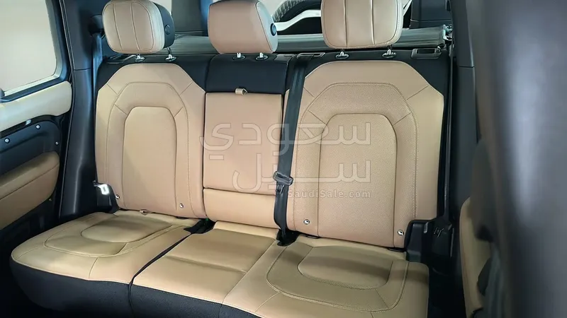2025 Land Rover Defender 130X