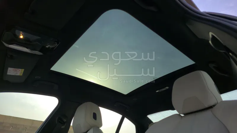 2026 BMW 5 Series 520i