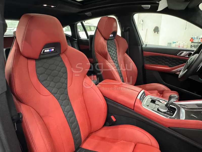 2021 BMW X Series 6M competition