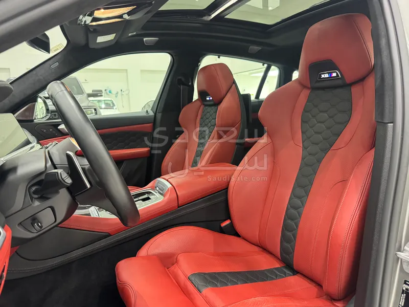 2021 BMW X Series 6M competition