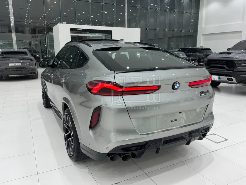 2021 BMW X Series 6M competition