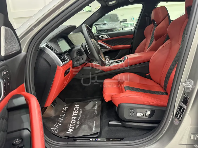 2021 BMW X Series 6M competition