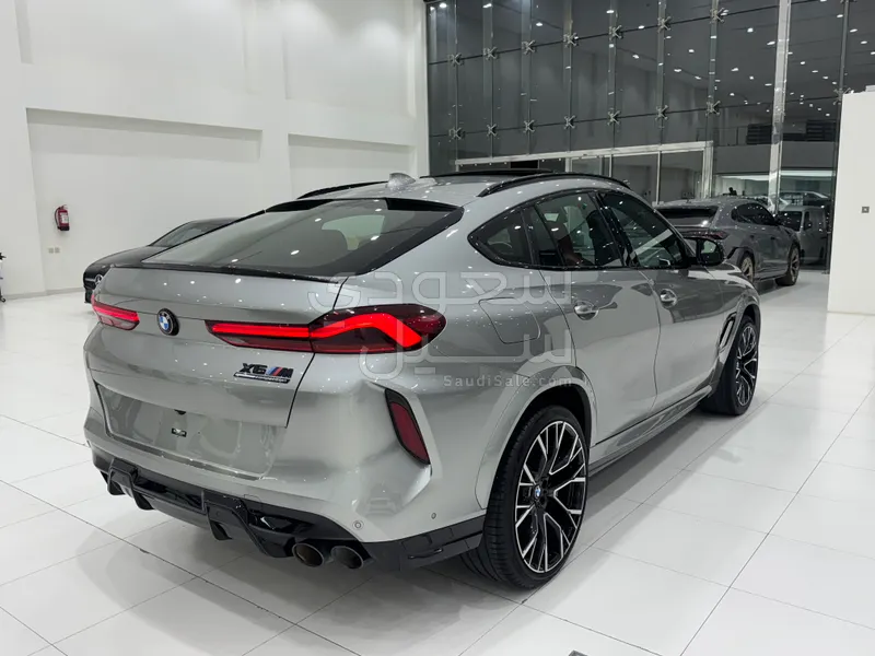 2021 BMW X Series 6M competition
