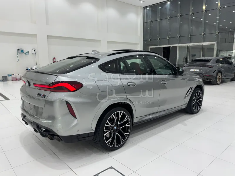 2021 BMW X Series 6M competition