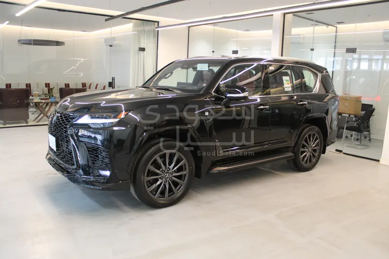 2025 Lexus LX 600