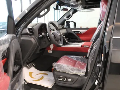 2025 Lexus LX 600