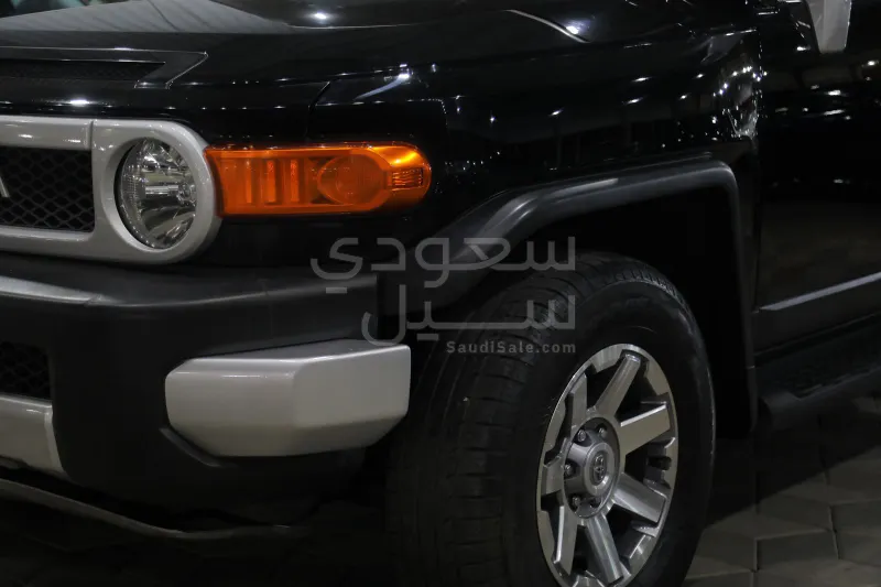 2014 Toyota FJ Cruiser 2