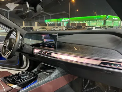 2023 BMW 7 Series 740Li