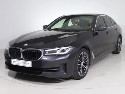 2023 BMW 5 Series 520i