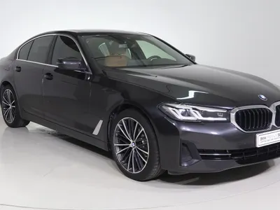 2023 BMW 5 Series 520i