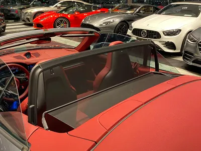 2025 Porsche 911 Carrera Cabriolet