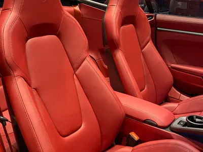 2025 Porsche 911 Carrera Cabriolet