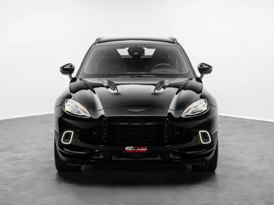 2021 استون مارتن دي بي اكس 550