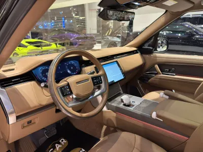 2024 Land Rover Range Rover SV Autobiography