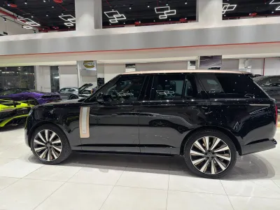 2024 Land Rover Range Rover SV Autobiography
