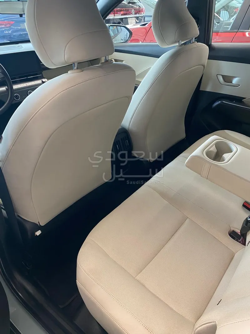 2024 Hyundai Kona SE