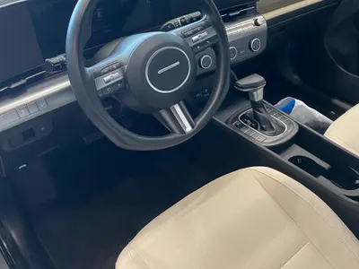 2024 Hyundai Kona SE