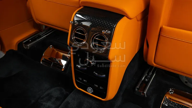 2026 رولز رويس كولينان بلاك بادج
