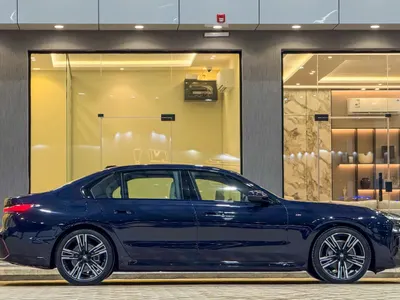 2026 BMW 7 Series 735i