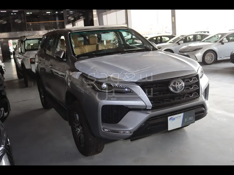 2025 Toyota Fortuner GX