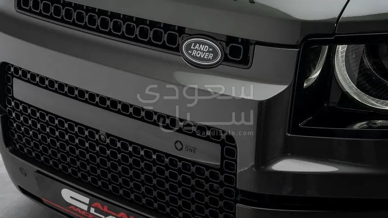 2025 لاند روفر ديفيندر اوكتا