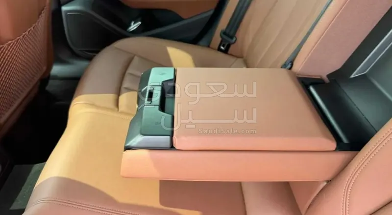 2023 اودي اي 5 40 تي اف اس اي