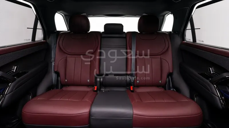 2024 Land Rover Range Rover Sport SE