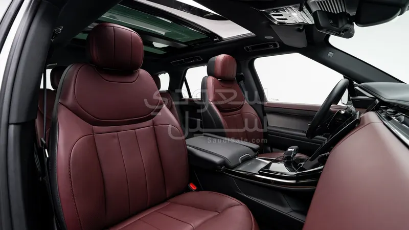 2024 Land Rover Range Rover Sport SE