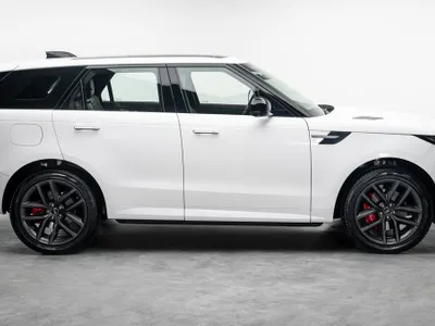 2024 Land Rover Range Rover Sport SE
