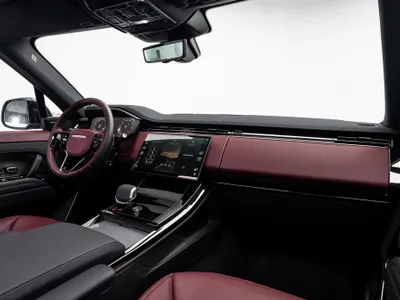 2024 Land Rover Range Rover Sport SE