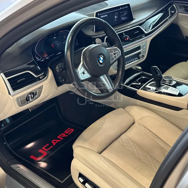 2020 بي ام دبليو الفئة السابعة 730 إل أي