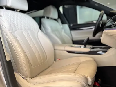 2020 بي ام دبليو الفئة السابعة 730 إل أي