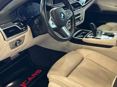2020 بي ام دبليو الفئة السابعة 730 إل أي