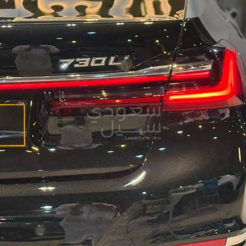 2020 بي ام دبليو الفئة السابعة 730 إل أي