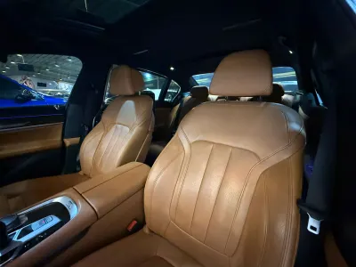 2020 بي ام دبليو الفئة السابعة 730 إل أي