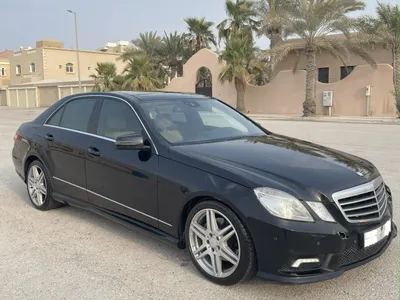 2011 Mercedes-Benz E 300
