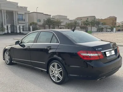2011 Mercedes-Benz E 300