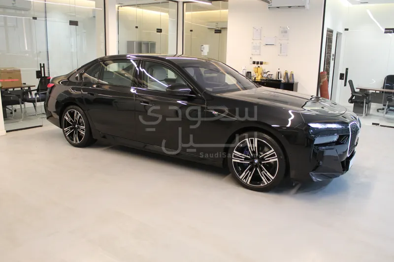 2026 BMW 7 Series 735i