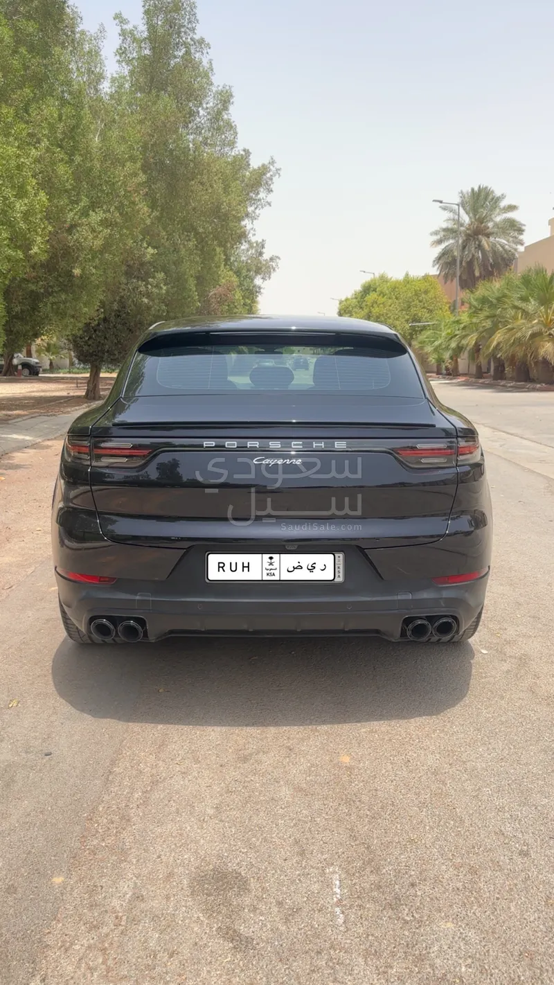 2021 Porsche Cayenne Coupe