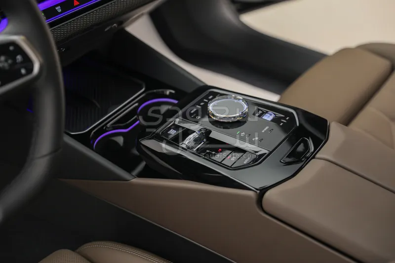 2026 BMW 5 Series 520i